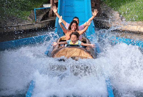 Une petite sortie pour la famille : les parcs d’attractions en France